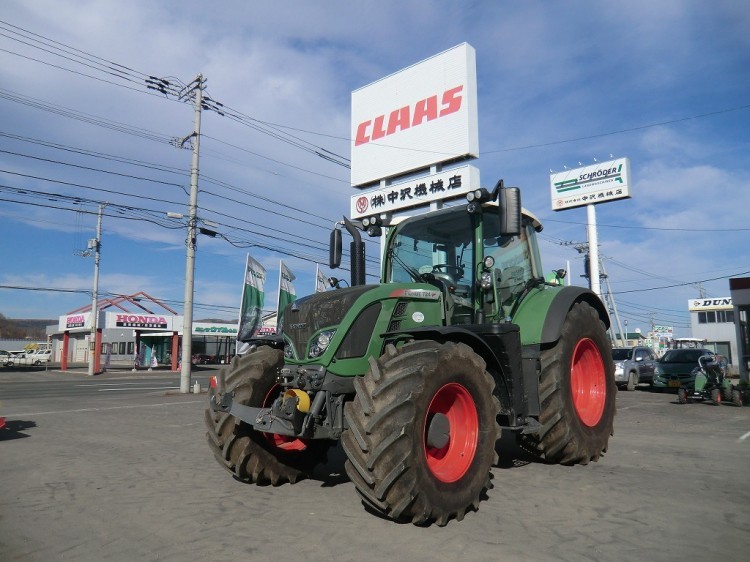 フェント 中古トラクター FENDT Vario 724 SCRの商品画像1
