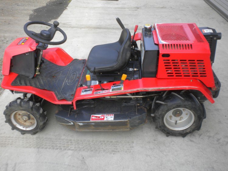筑水キャニコム 中古草刈機 CM181の商品画像2