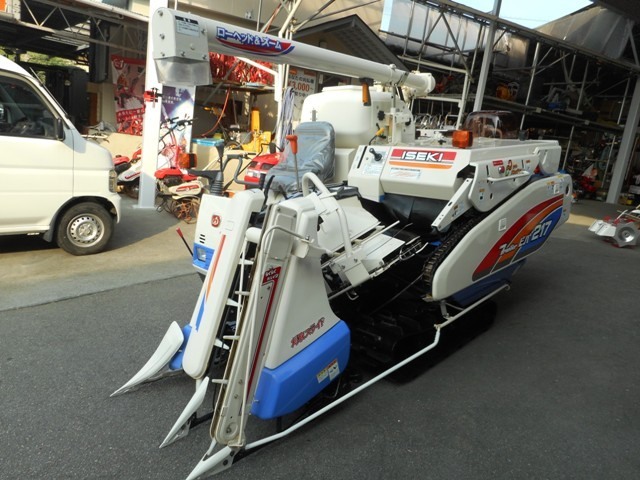 イセキ 中古コンバイン HVB217G-EZKWCの商品画像2