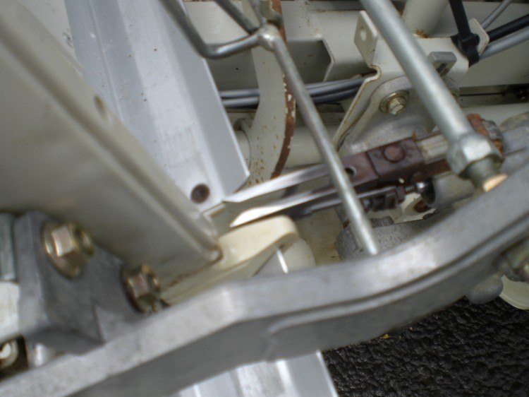 三菱 中古田植機 MP26の商品画像3