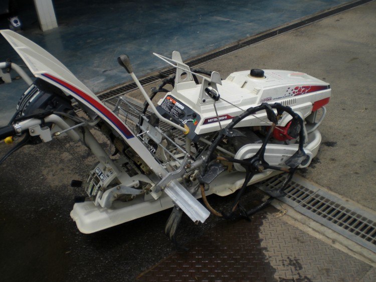 三菱 中古田植機 MP26の商品画像4