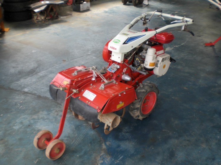 マメトラ 中古管理機 SRV35Dの商品画像1