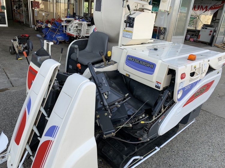 三菱 中古コンバイン VM215Gの詳細｜農機具通販ノウキナビ