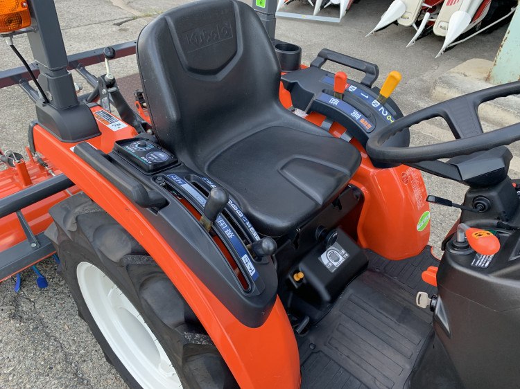 最大の割引 多数在庫あります 4WD トラクター JB17 その他 - MT185 A-17 その他