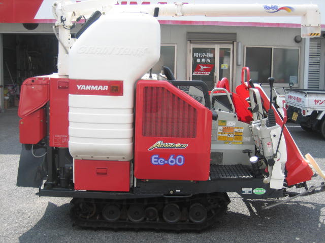 ヤンマー 中古コンバイン Ee-60G JWLS（14馬力）の商品画像4