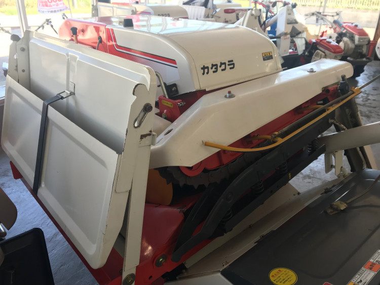 カタクラ 中古ハーベスター FG75の商品画像1