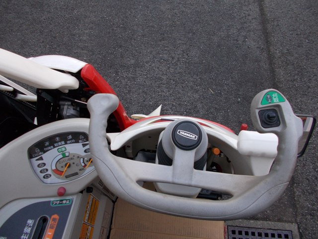 ヤンマー 中古コンバイン AJ216HLEの商品画像6