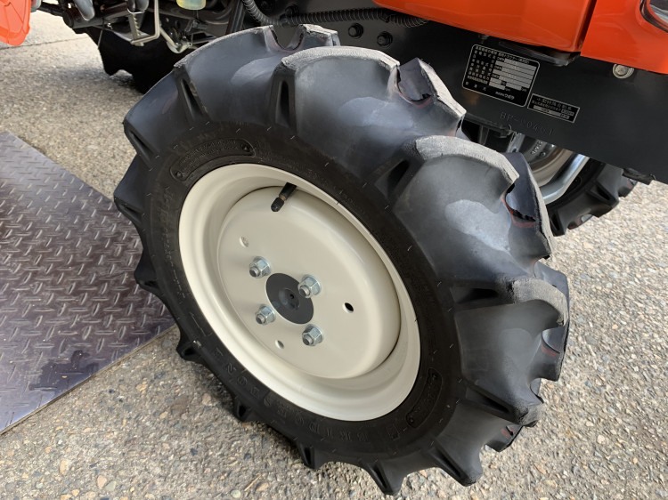 クボタ 中古トラクター B17Xの商品画像9