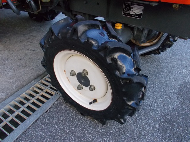 クボタ 中古トラクター JB11の商品画像8