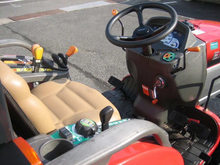 ヤンマー 中古トラクター EF120 VUS4MEの商品画像7