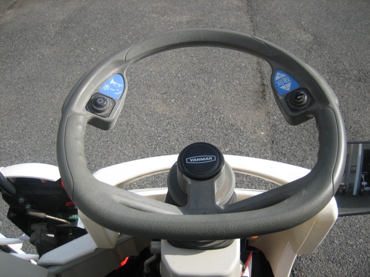 ヤンマー 中古コンバイン GC223V XH 2条刈/23馬力の商品画像9