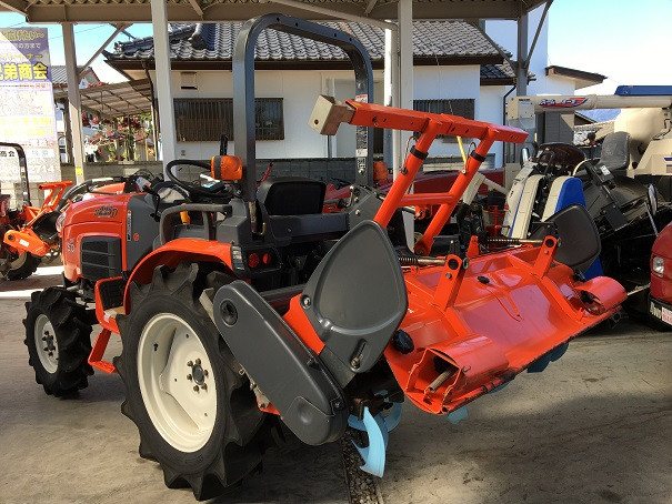 クボタ 中古トラクター B225DMAの商品画像3