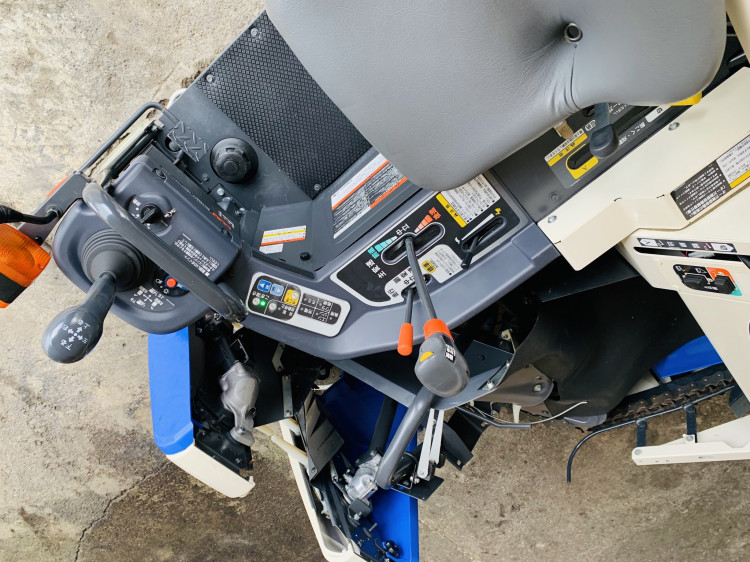 イセキ 中古コンバイン HN211Gの商品画像8