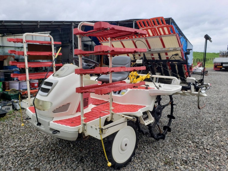 ヤンマー 中古田植機 ＶＰ－８ＰＷＵの商品画像1