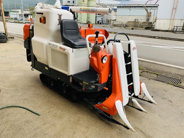 クボタ 中古コンバイン ER213の商品画像2