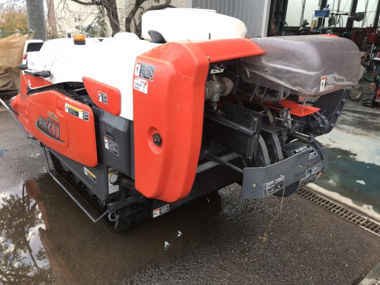 中古コンバインクボタAR211商品詳細【中古農機具販売 UMM】