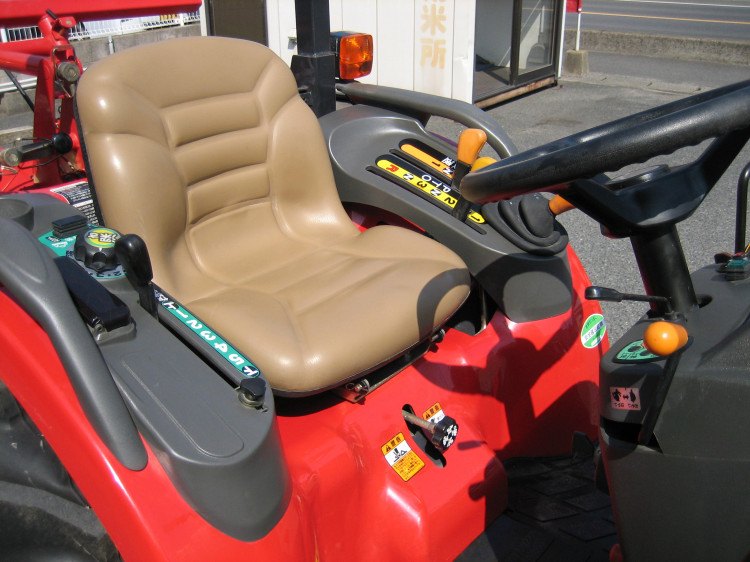 ヤンマー 中古トラクター EF120 VUS4Gの詳細｜農機具通販ノウキナビ
