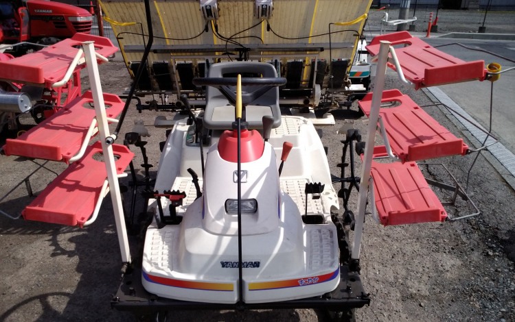 ヤンマー 中古田植機 Ｐe-2A