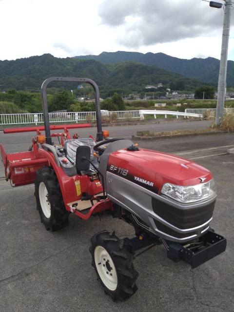 ヤンマー 中古トラクター EF118FVUの商品画像1