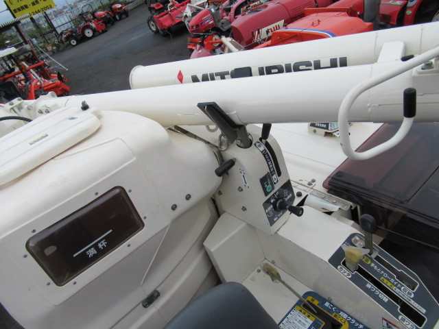 三菱 中古コンバイン VM221Gの詳細｜農機具通販ノウキナビ