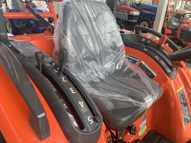 クボタ 中古トラクター KT235BMSRF5の商品画像6