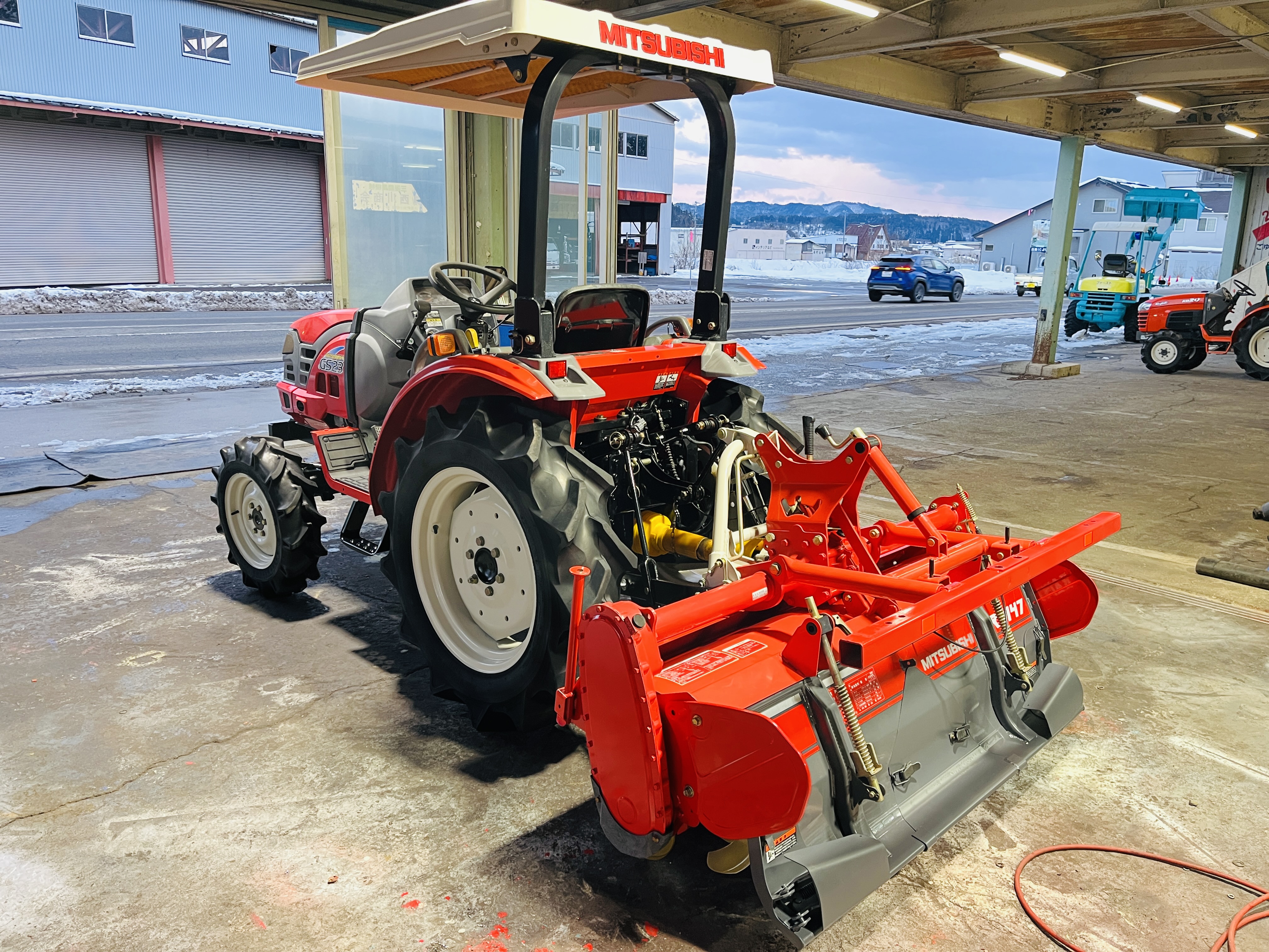 三菱マヒンドラ農機 中古トラクター GS23の商品画像4