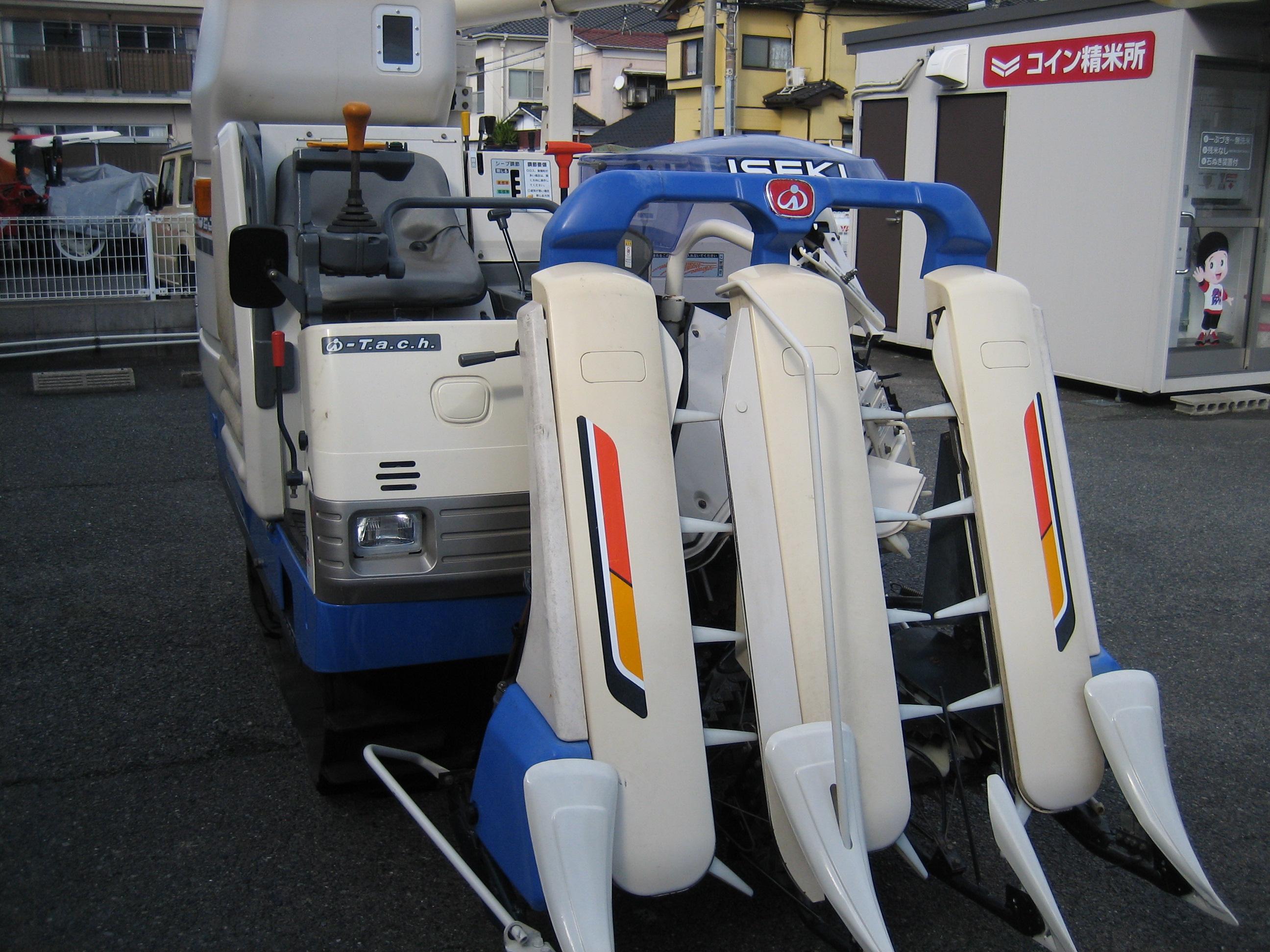 イセキ 中古コンバイン HVG323G-ZATWCの詳細｜農機具通販ノウキナビ