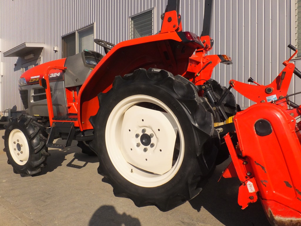 ヤンマー 中古トラクター EF324の商品画像9