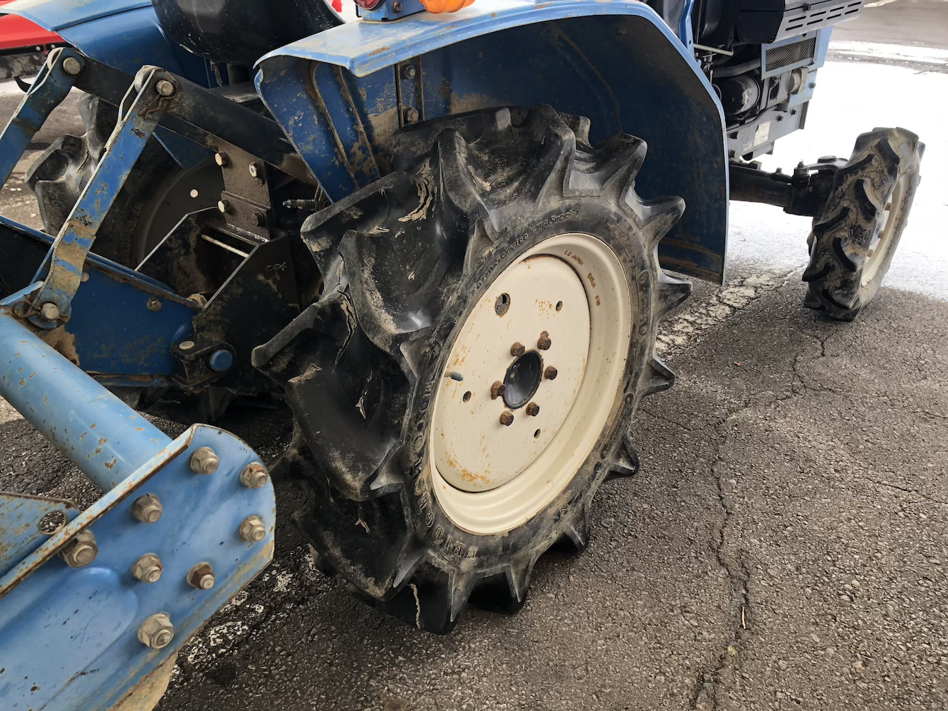 三菱マヒンドラ農機 中古草刈機 【販売中】三菱農機 トラクター MT1301Dの商品画像5