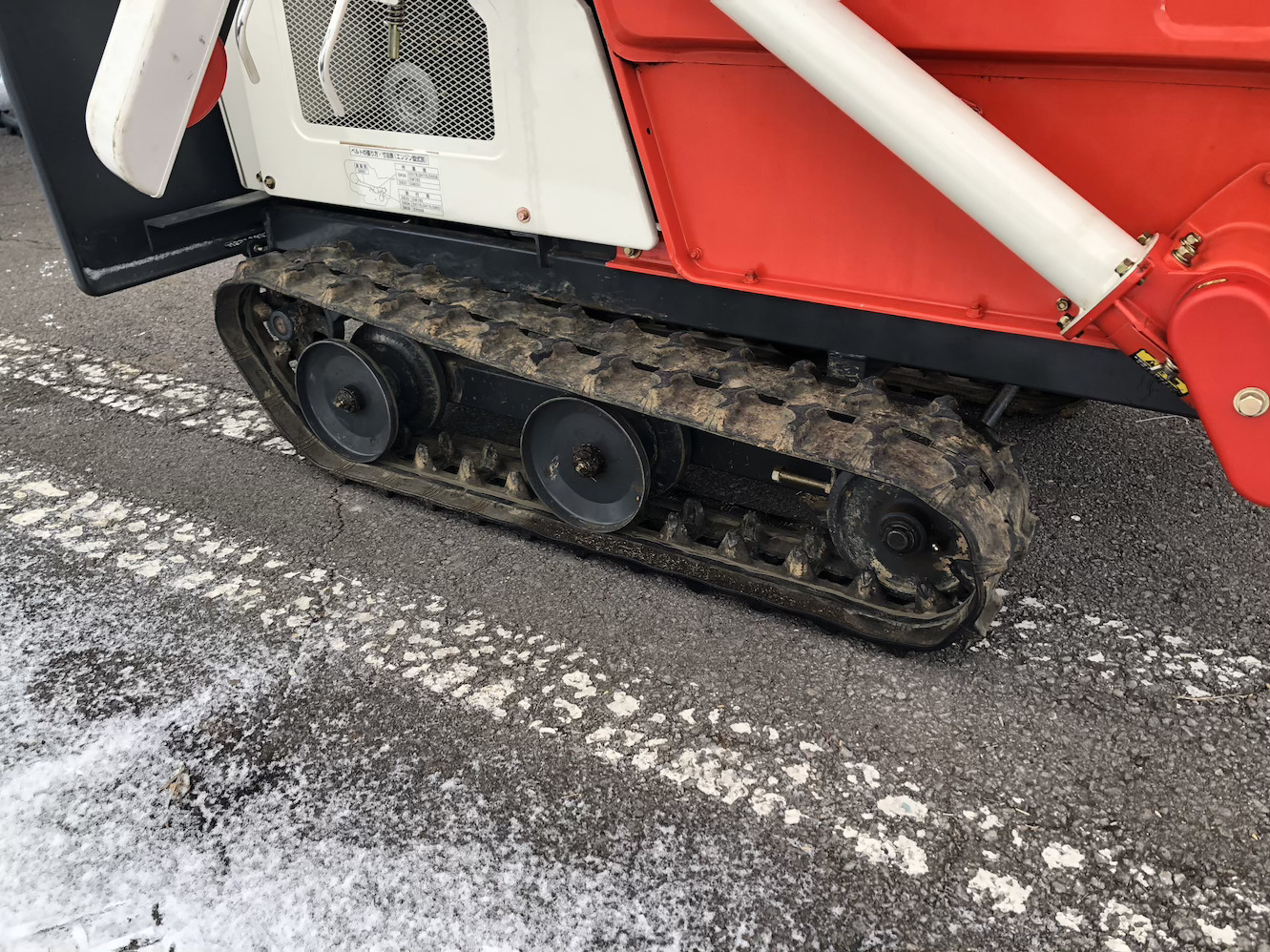 その他 中古ハーベスター 【整備待ち】カタクラ ハーベスター FG75 長さ×幅×高さ（mm）:2,300×1,100×1,280 最大出力７馬力 使用燃料:無鉛ガソリンの商品画像8