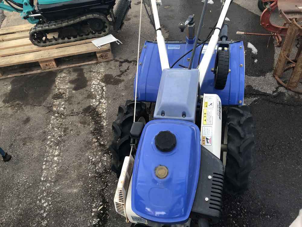 イセキ 中古その他 イセキ 耕耘機 KVR70-PS 長さ×幅×高さ:1690×685×1166(mm) 作業幅600mm 使用燃料 /容量 :無鉛ガソリン/2.4Lの商品画像3