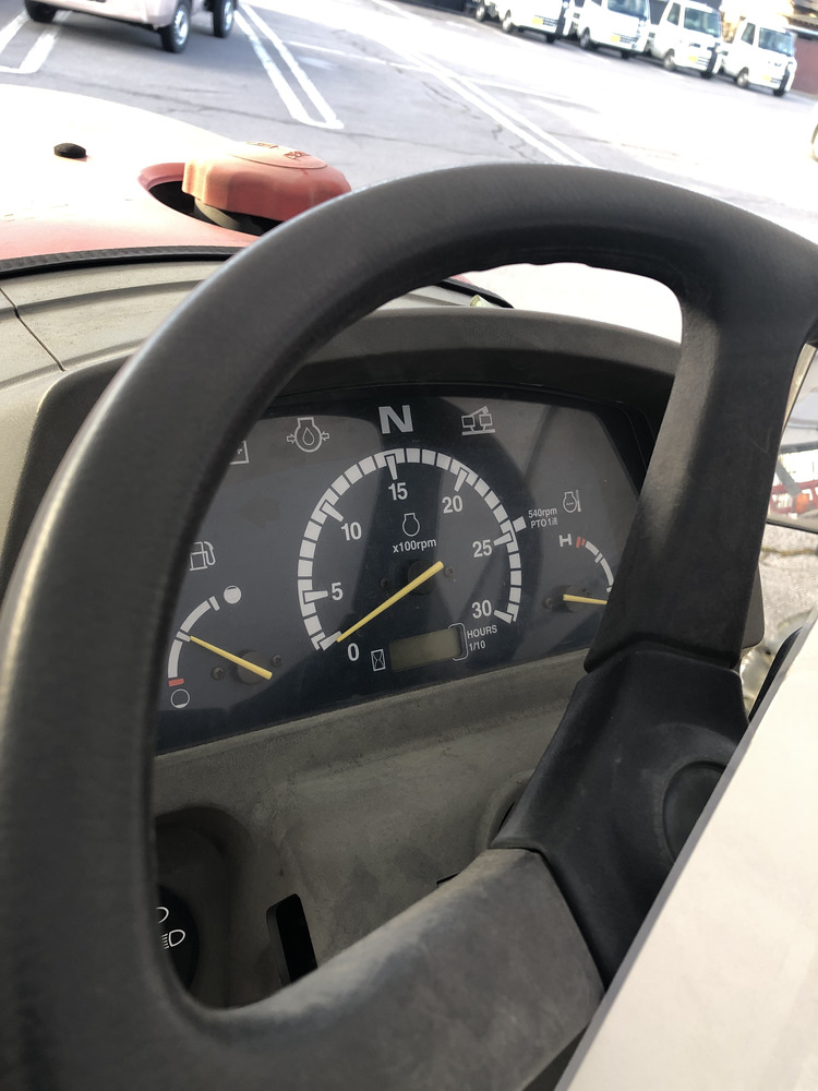 ヤンマー 中古トラクター 【地域限定自宅配送】ヤンマー トラクター EF220 機体寸法:2820×1120×1900(mm) 出力20ps 使用燃料/容量:ディーゼル軽油/28Lの商品画像3