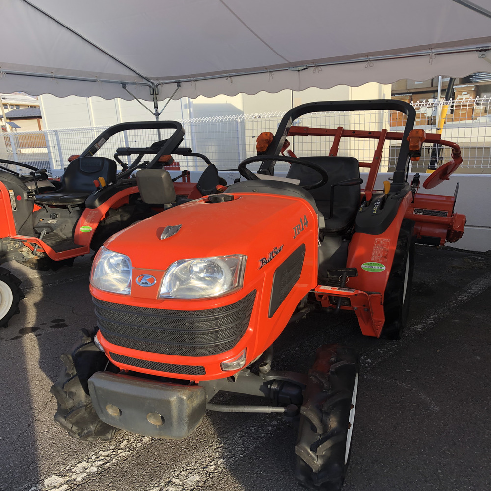 クボタ 中古トラクター 【地域限定自宅配送】クボタ トラクター JB14 機体寸法:2020×960×1810(mm) 出力10.7ps 使用燃料/容量:ディーゼル軽油/14L