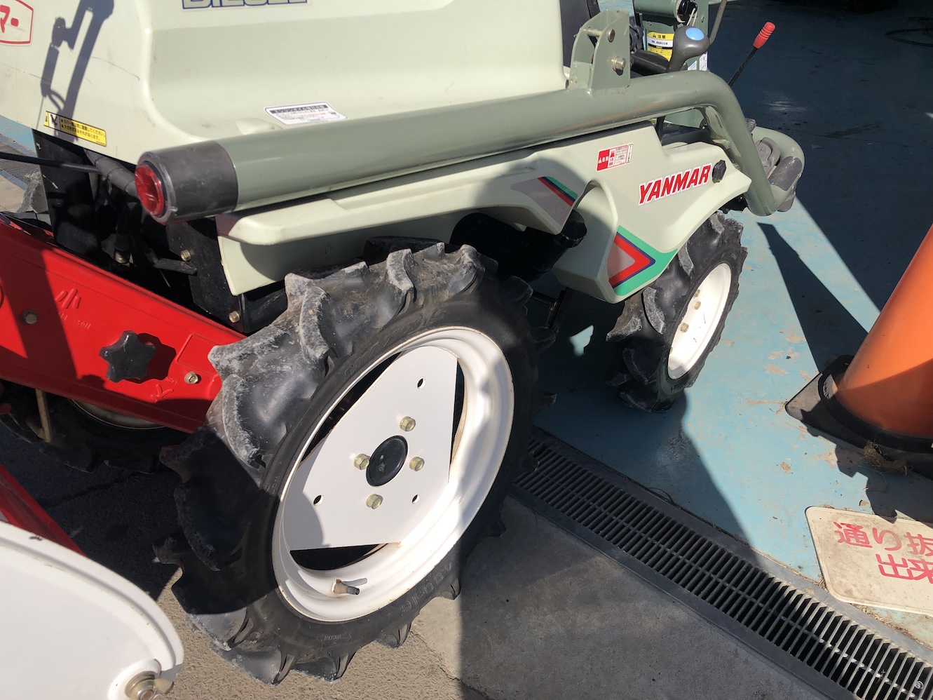 ヤンマー 中古管理機 【整備待ち】ヤンマー 乗用耕耘機 A-10Dの商品画像7