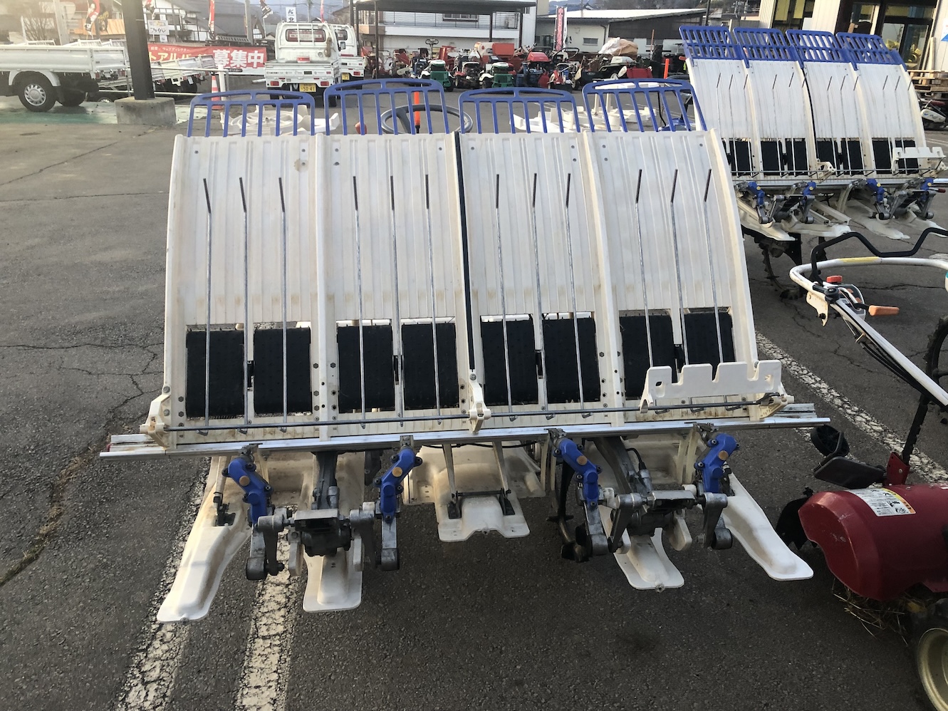 イセキ 中古田植機 【整備待ち】イセキ 乗用田植機 PQZ43 old-2444の商品画像5