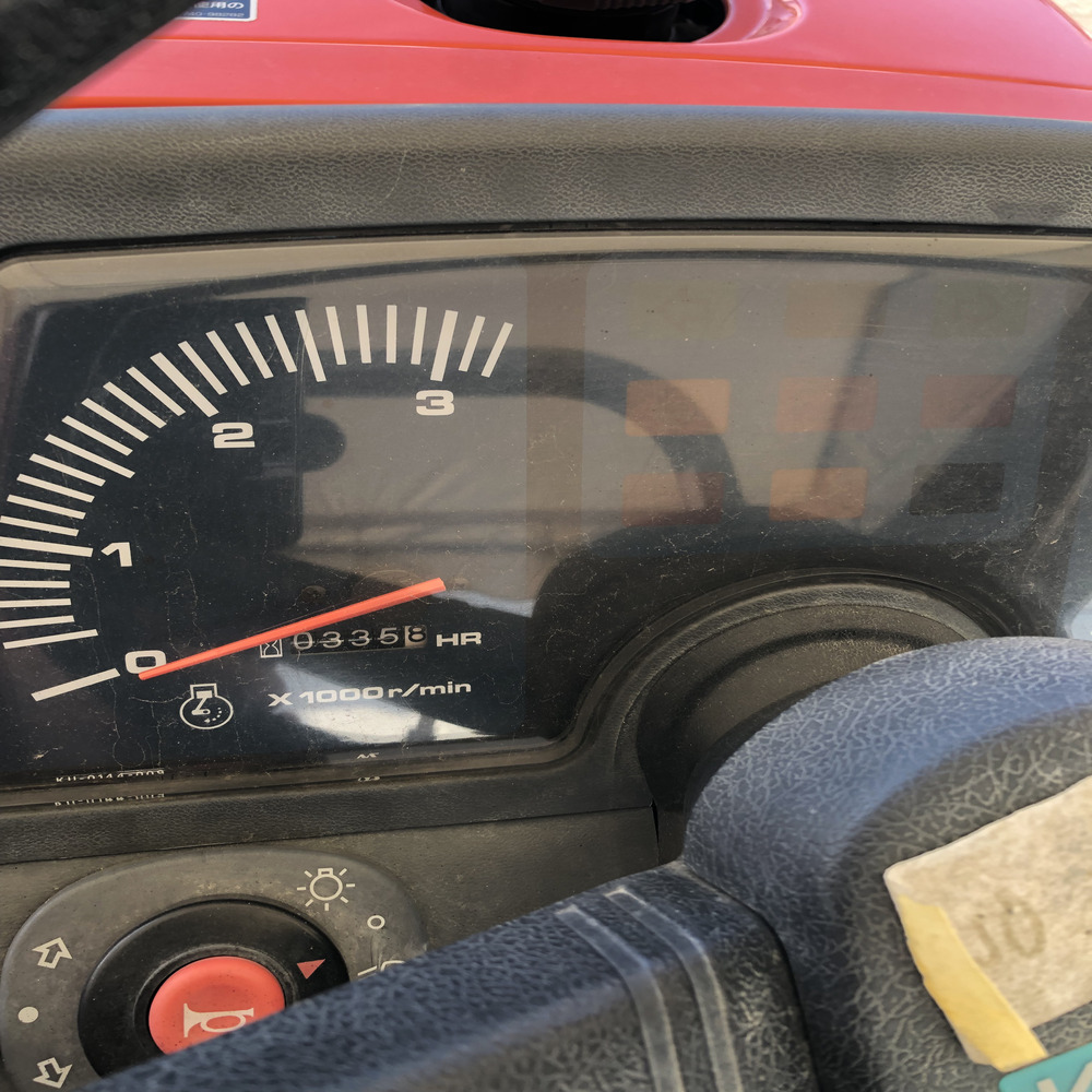 クボタ 中古トラクター クボタ トラクター GB110 機体寸法:1920×1040×1710 出力10.5PS 使用燃料/容量:ディーゼル/13Lの商品画像3