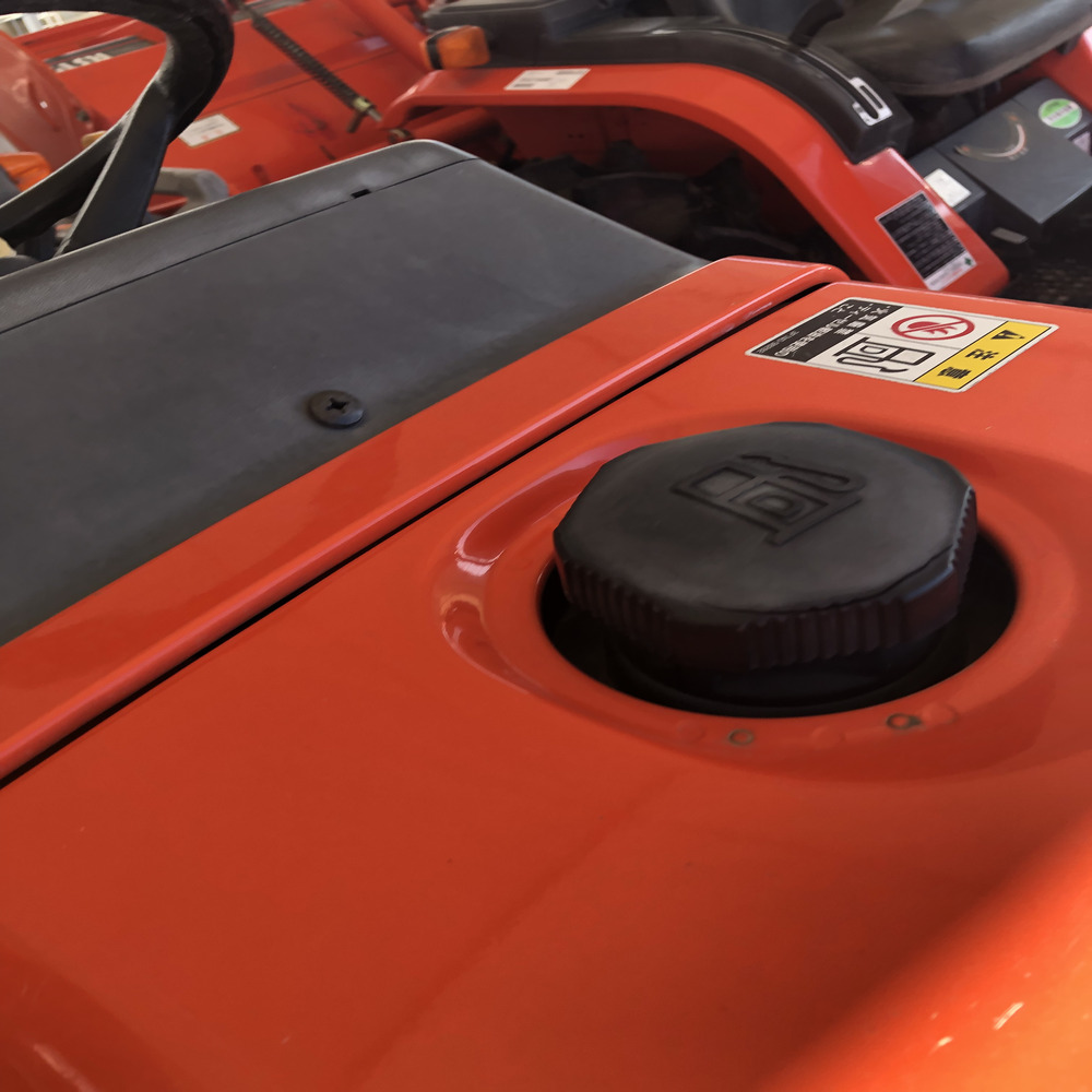 クボタ 中古トラクター クボタ トラクター GB110 機体寸法:1920×1040×1710 出力10.5PS 使用燃料/容量:ディーゼル/13Lの商品画像7