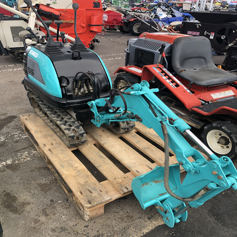 その他 中古その他 【整備待ち】コベルコ バックホー SS1 機体寸法:2150×500×1100 重量275kg 燃料:ガソリン