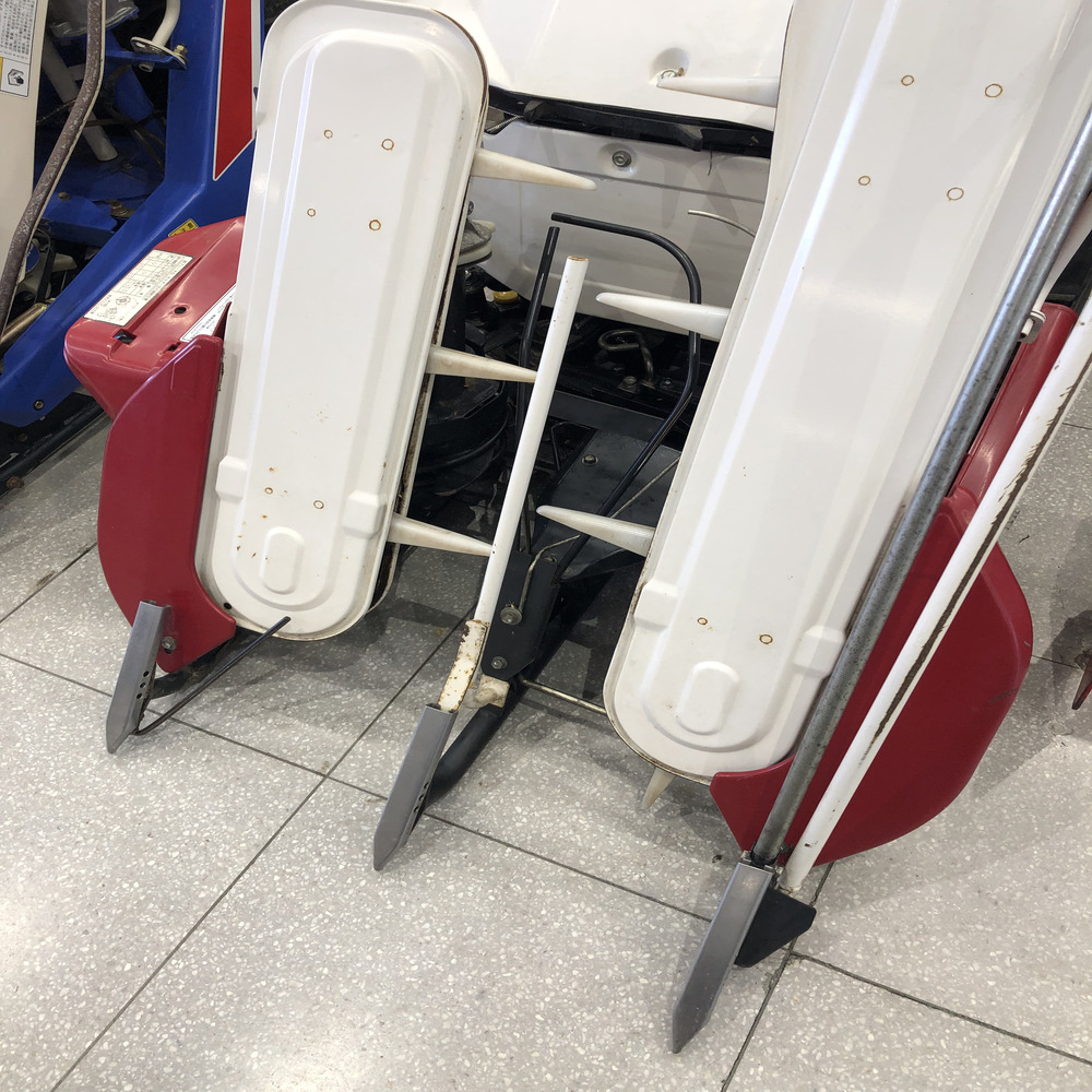 ヤンマー 中古バインダー 【現行品】ヤンマー バインダー Be224 :1,710mm × 830mm × 1,030mm 機体寸法4.2ps 馬力 (最大):ガソリンの商品画像2