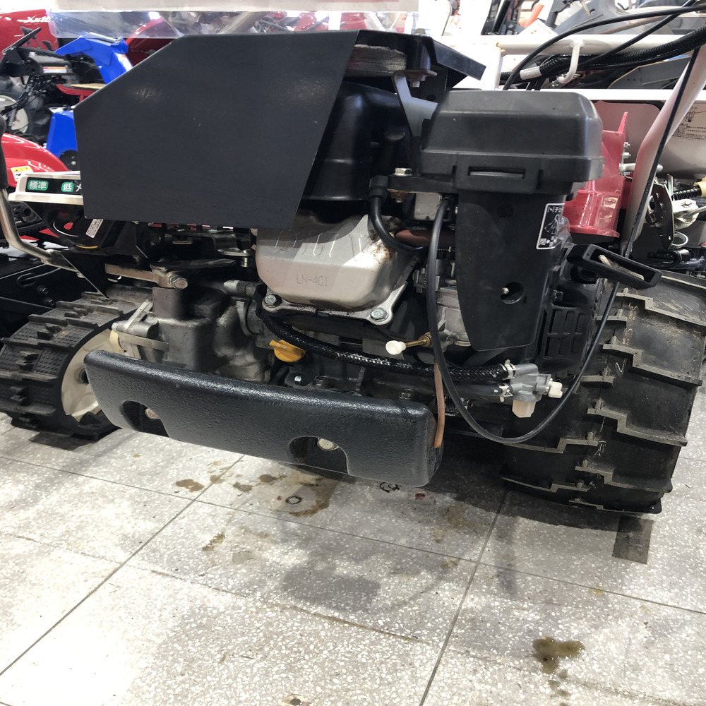 ヤンマー 中古バインダー 【現行品】ヤンマー バインダー Be224 :1,710mm × 830mm × 1,030mm 機体寸法4.2ps 馬力 (最大):ガソリンの商品画像7