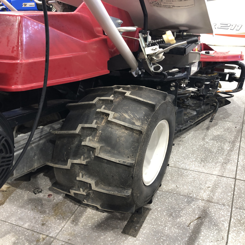 ヤンマー 中古バインダー 【現行品】ヤンマー バインダー Be224 :1,710mm × 830mm × 1,030mm 機体寸法4.2ps 馬力 (最大):ガソリンの商品画像8