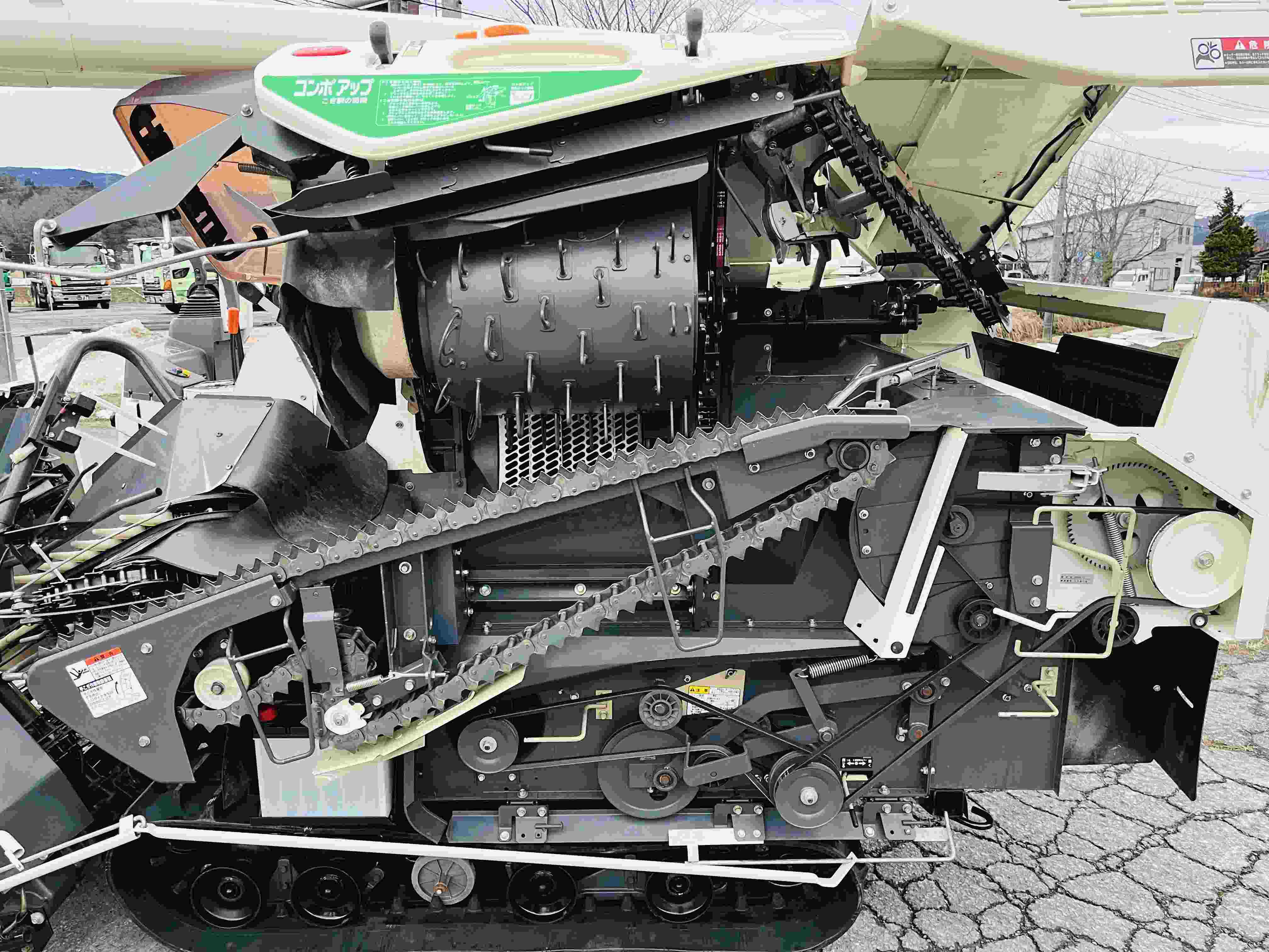 三菱マヒンドラ農機 中古コンバイン VS323の商品画像7