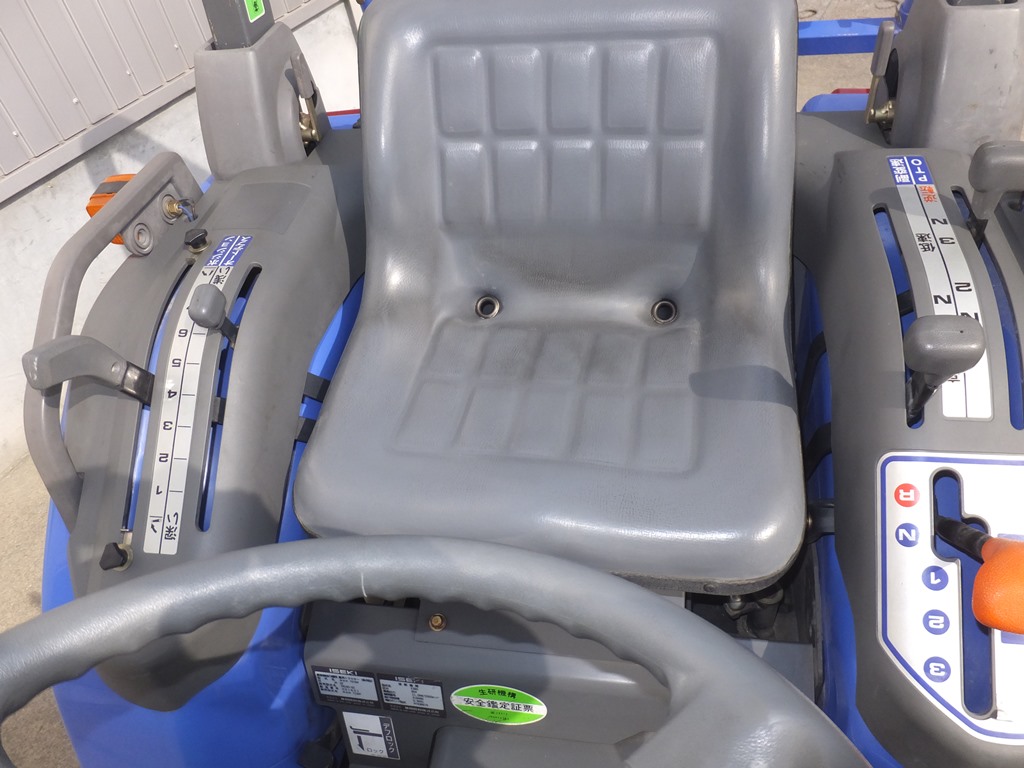 イセキ 中古トラクター TM150 SZの商品画像3