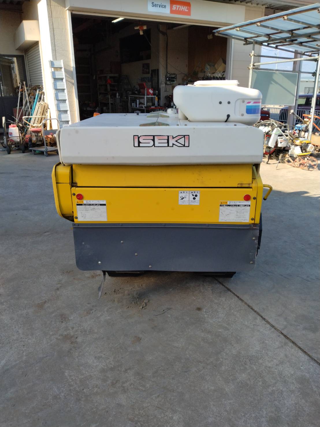 イセキ 中古コンバイン HP2-KWCの商品画像3