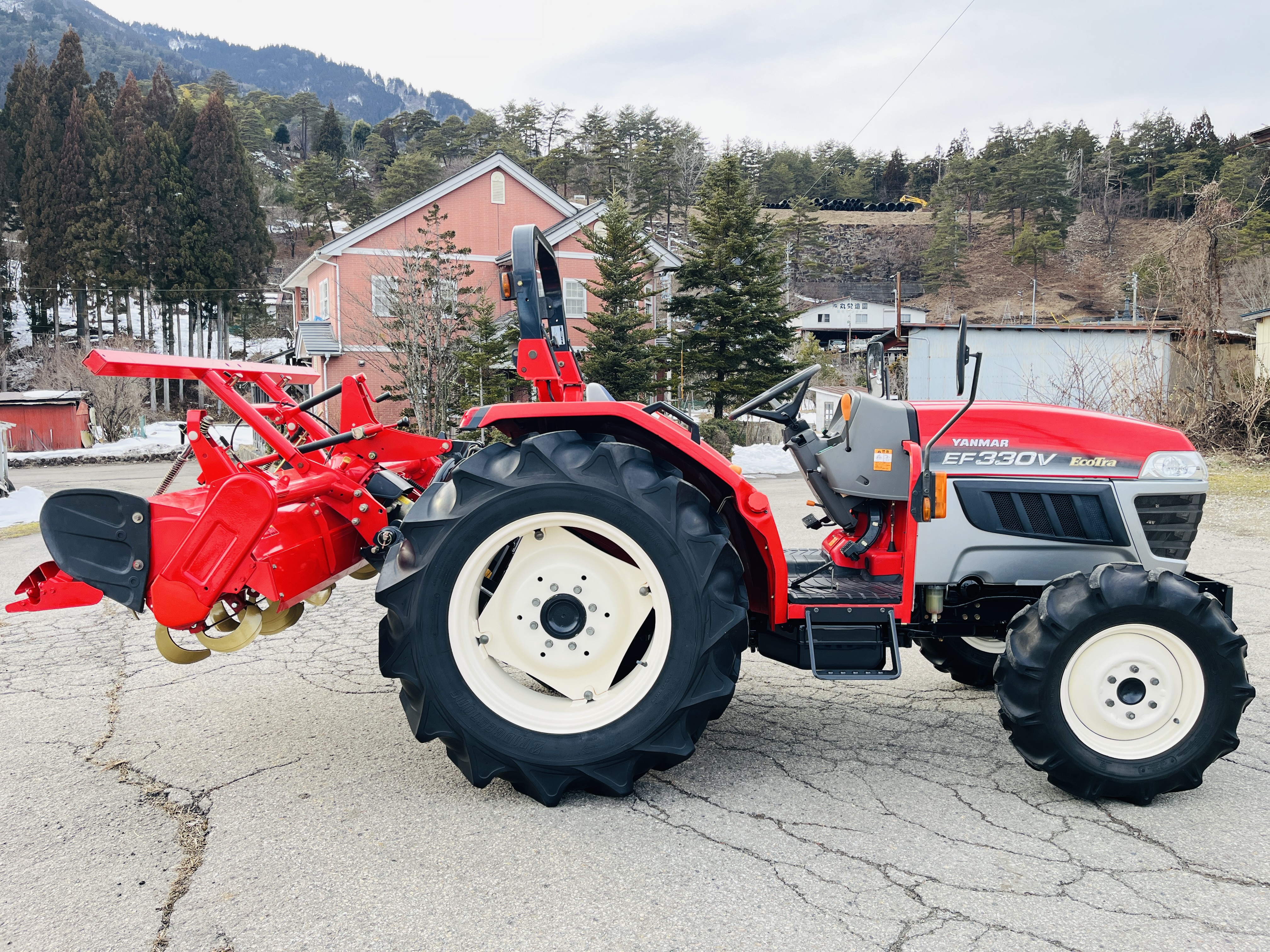 ヤンマー 中古トラクター EF330Vの商品画像6