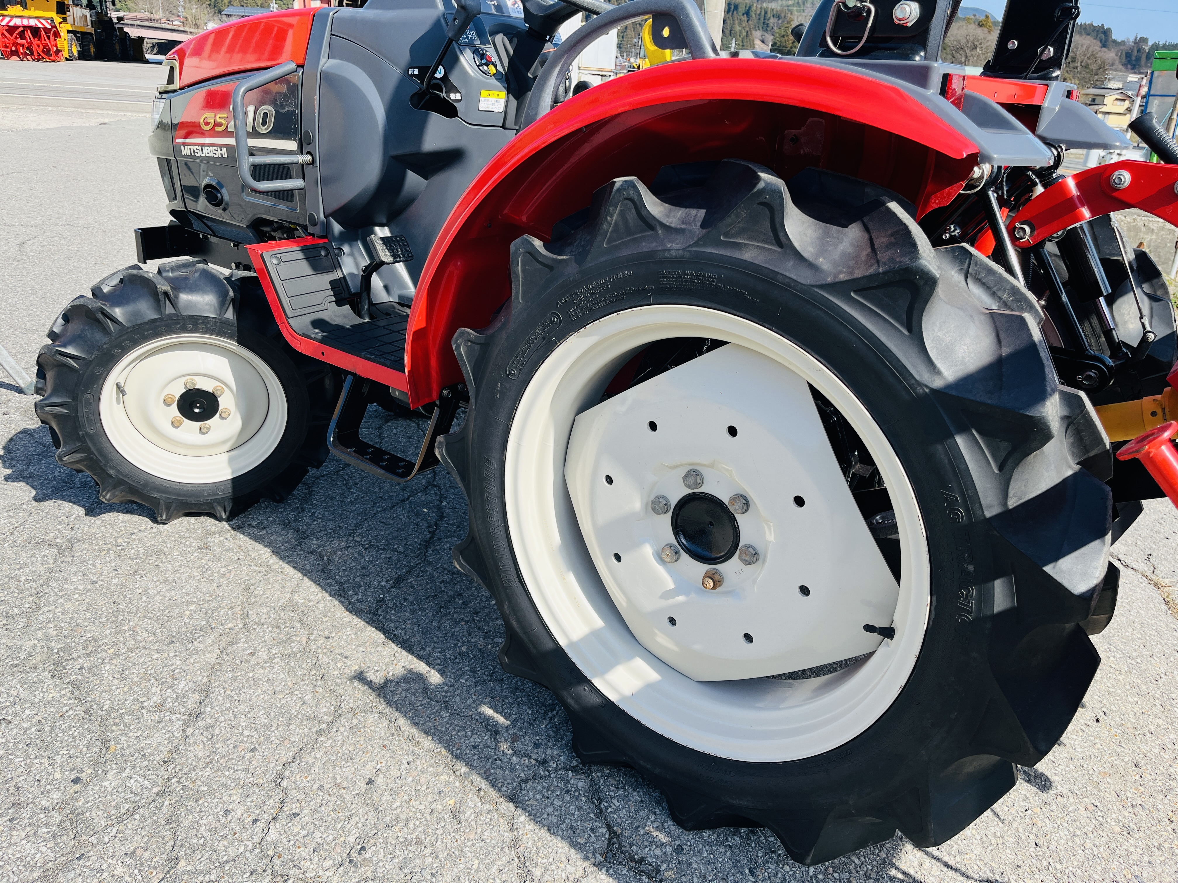 三菱マヒンドラ農機 中古トラクター GS210の商品画像9