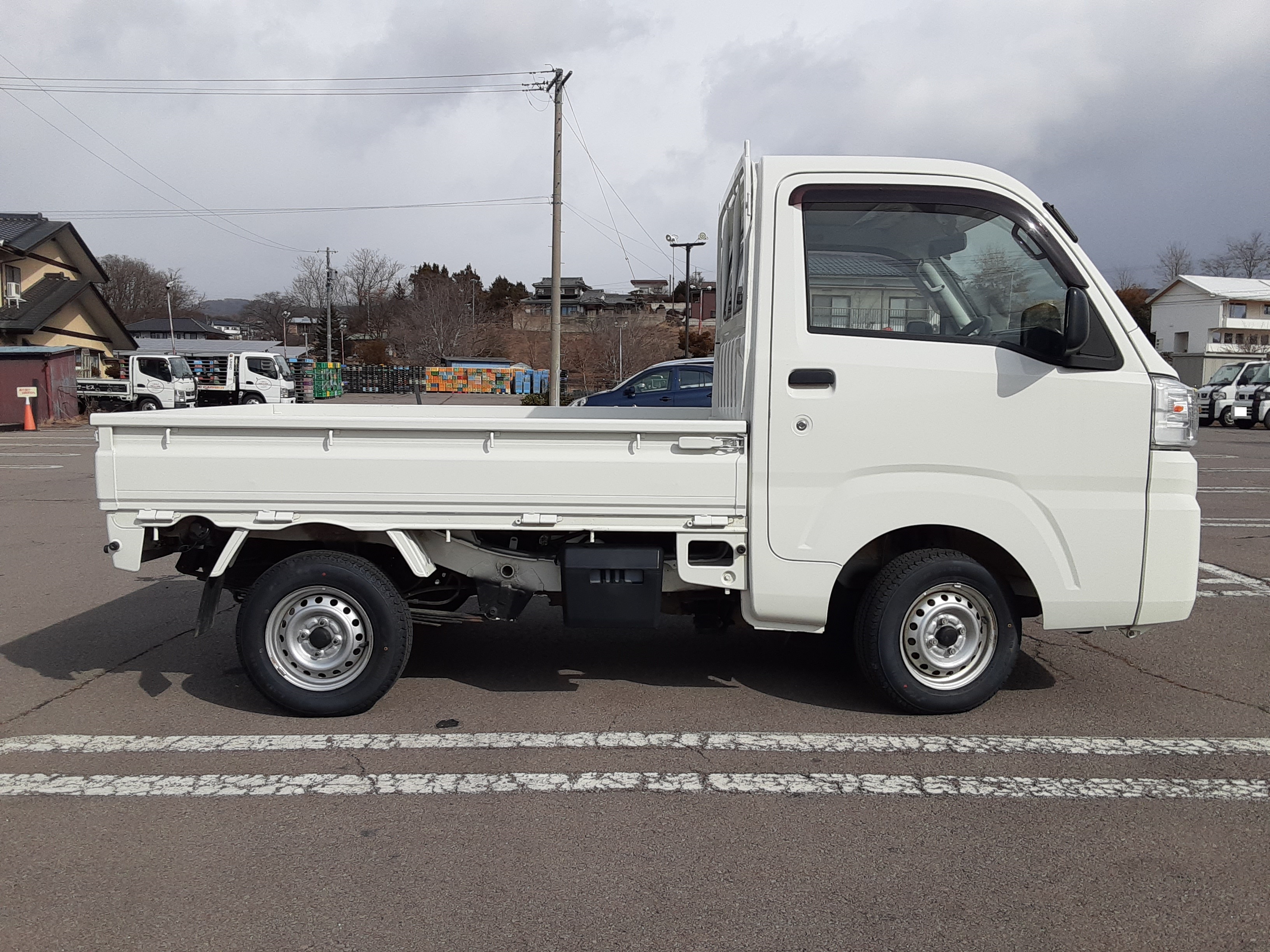 ダイハツ 中古車 ハイゼットトラックの商品画像2