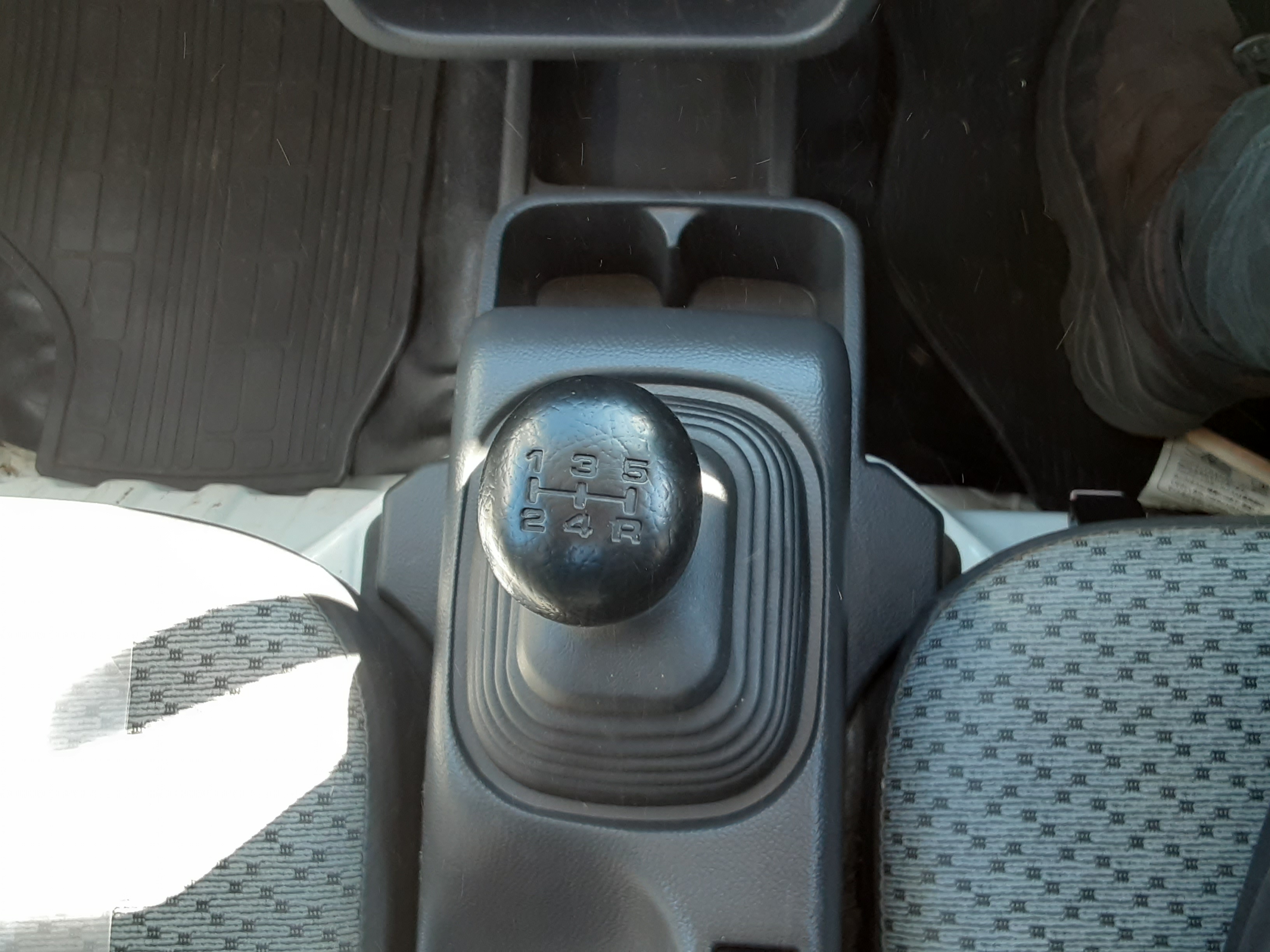日産 中古車 ＮＴ１００クリッパートラックの商品画像6