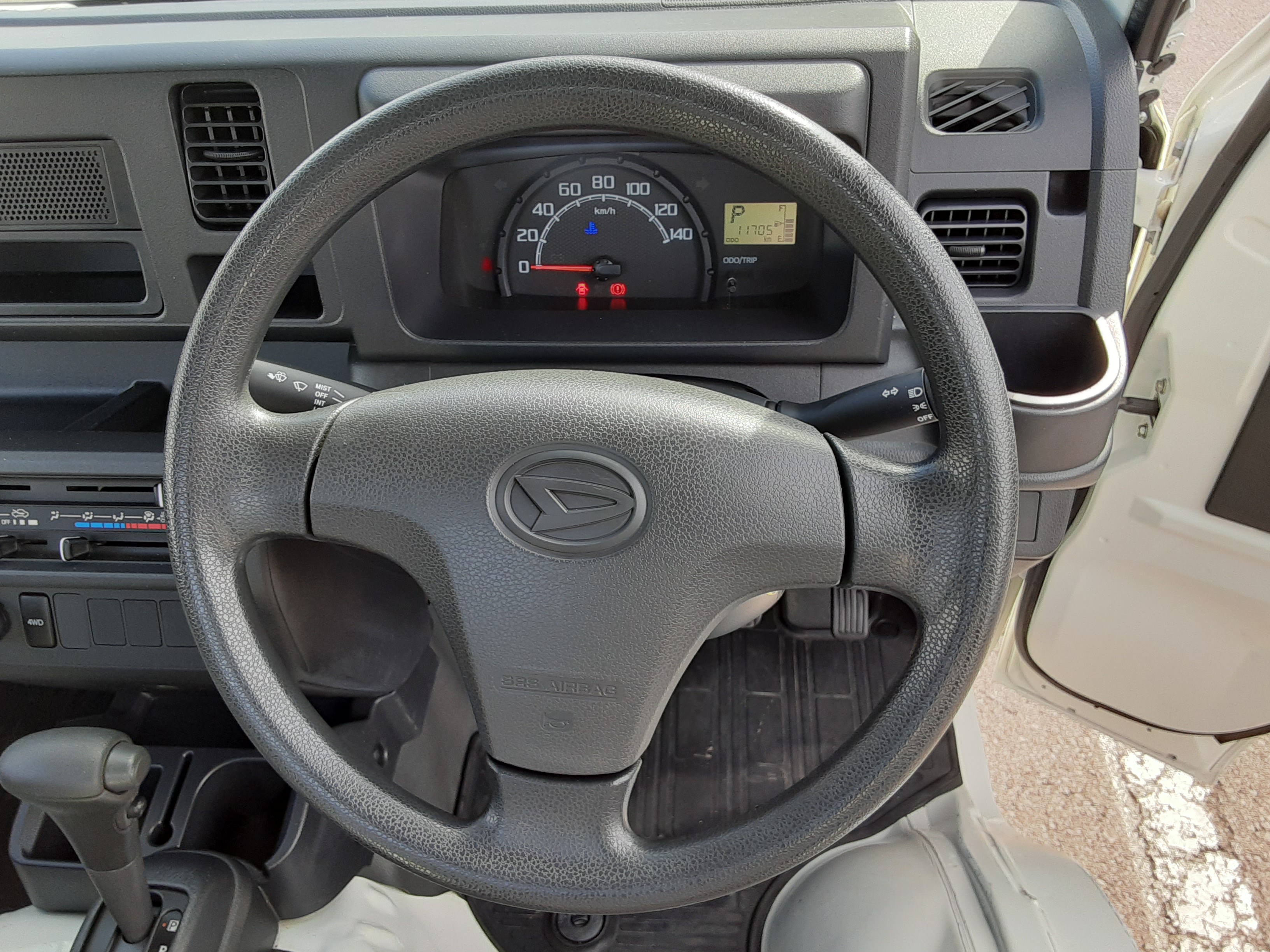 ダイハツ 中古車 ハイゼットトラックの商品画像3