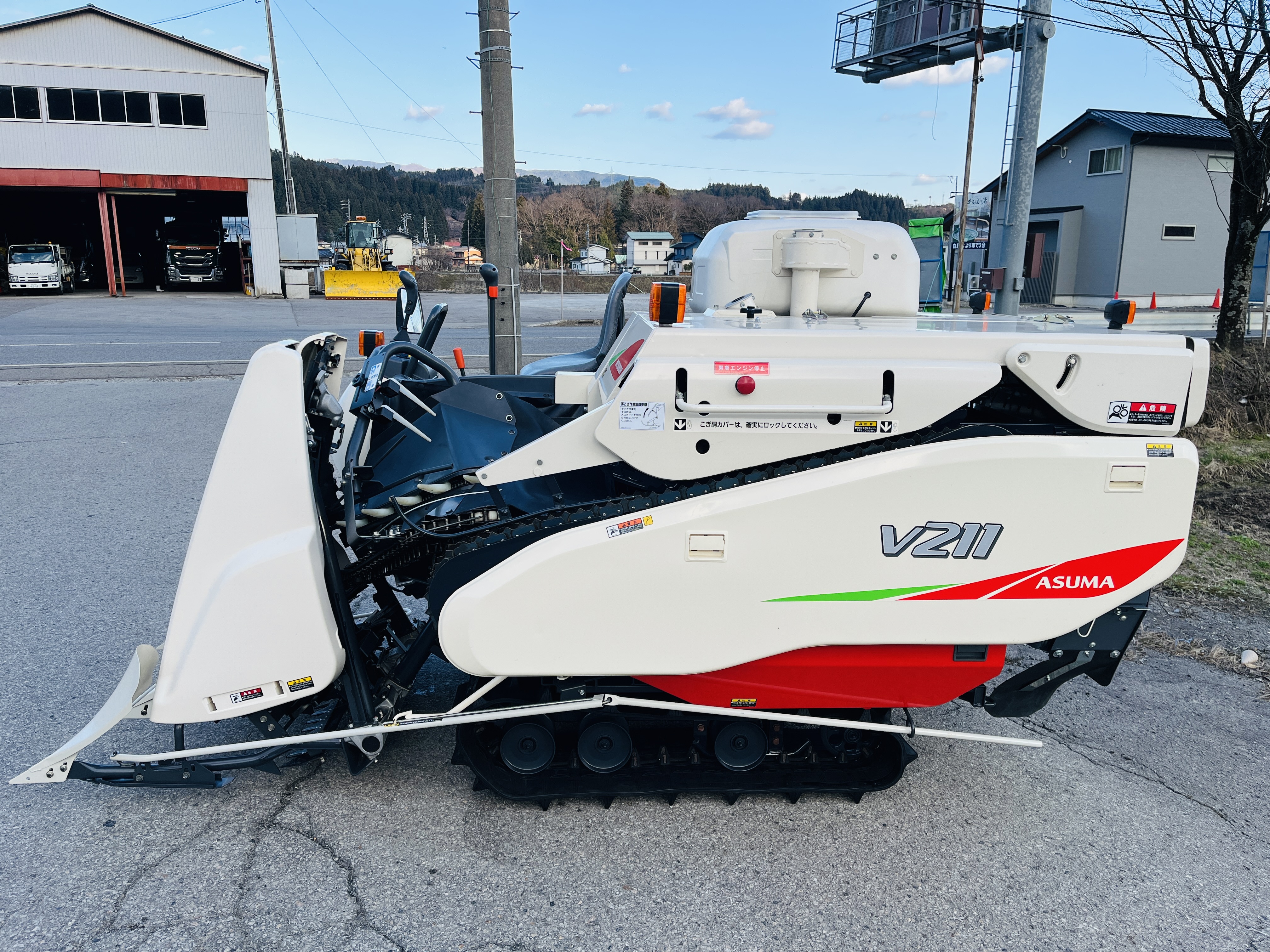 三菱マヒンドラ農機 中古コンバイン V211の商品画像5